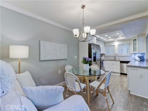 670 Via Mendoza B , Laguna Woods, CA
