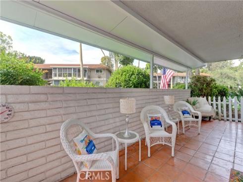 670 Via Mendoza B , Laguna Woods, CA