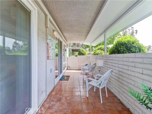 670 Via Mendoza B , Laguna Woods, CA