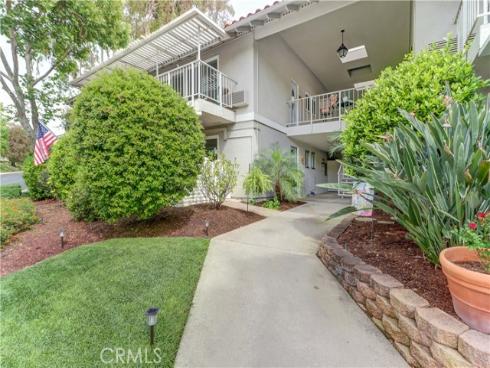 670 Via Mendoza B , Laguna Woods, CA
