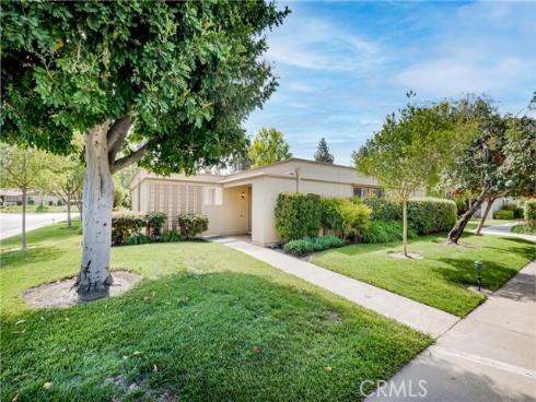 88 Calle Aragon A , Laguna Woods, CA
