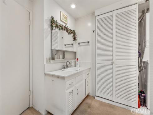 2324 Via Puerta N , Laguna Woods, CA
