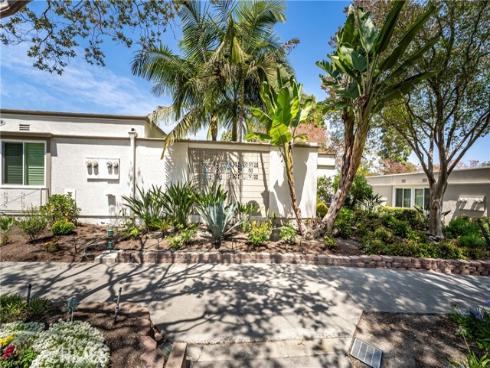 489 Calle Cadiz D , Laguna Woods, CA