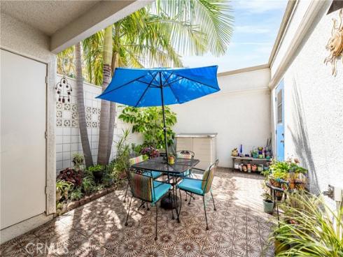 489 Calle Cadiz D , Laguna Woods, CA