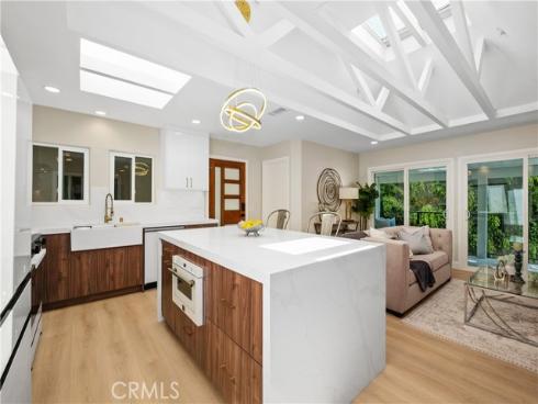2319 Via Puerta O , Laguna Woods, CA