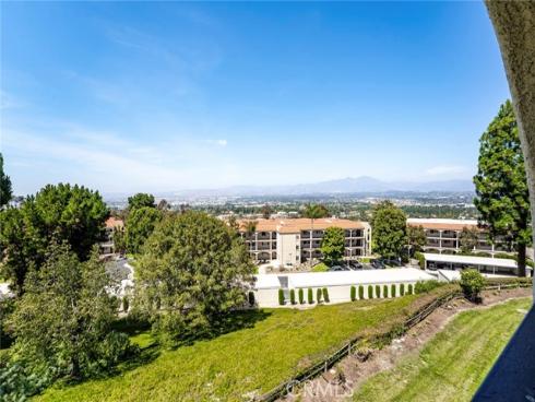 4006 Calle Sonora Oeste 3B , Laguna Woods, CA