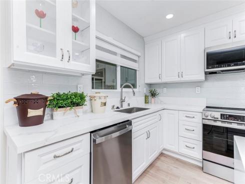 3279 San Amadeo P , Laguna Woods, CA