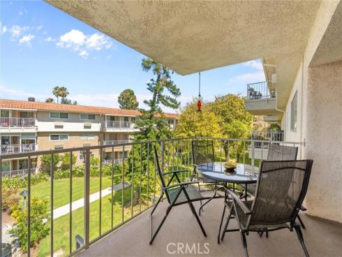 2389 Via Mariposa 2A , Laguna Woods, CA