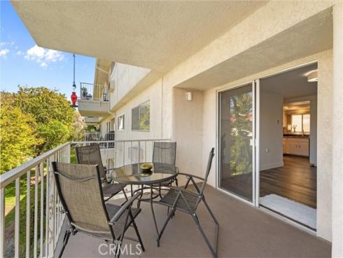 2389 Via Mariposa 2A , Laguna Woods, CA