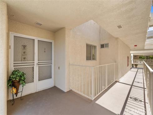 2389 Via Mariposa 2A , Laguna Woods, CA