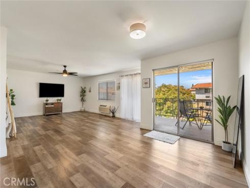 2389 Via Mariposa 2A , Laguna Woods, CA
