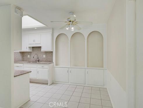 2276 Via Mariposa N , Laguna Woods, CA