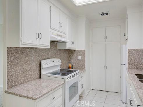 2276 Via Mariposa N , Laguna Woods, CA