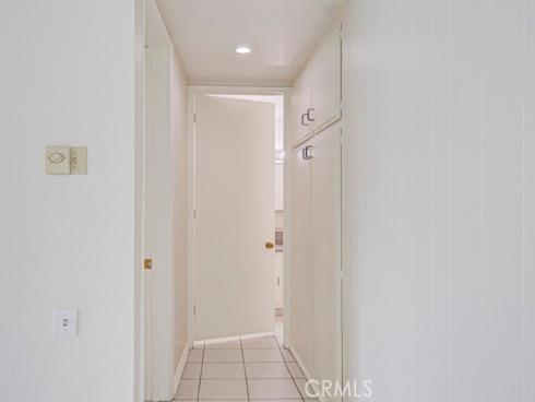 2276 Via Mariposa N , Laguna Woods, CA