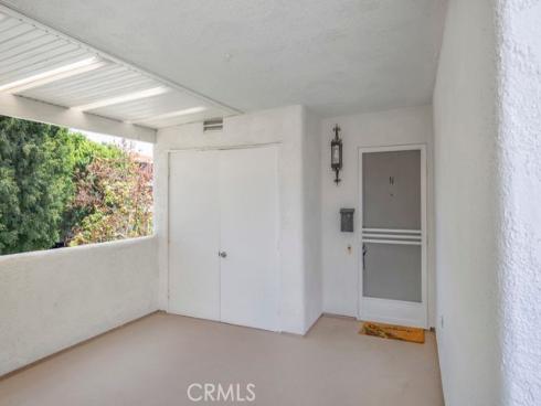 2276 Via Mariposa N , Laguna Woods, CA