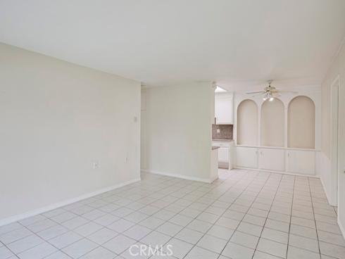 2276 Via Mariposa N , Laguna Woods, CA