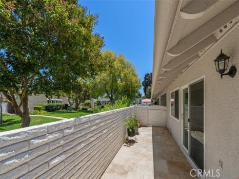 2046 Via Mariposa P , Laguna Woods, CA