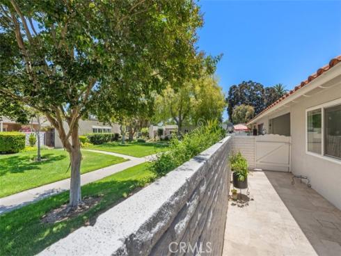 2046 Via Mariposa P , Laguna Woods, CA