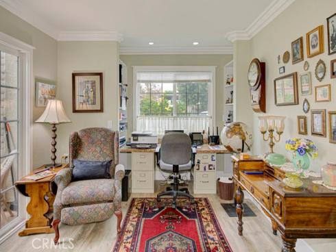 2044 Via Mariposa B , Laguna Woods, CA