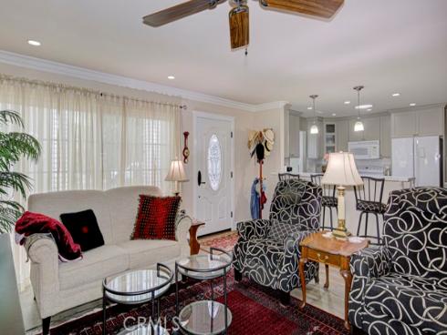 2044 Via Mariposa B , Laguna Woods, CA