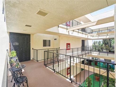 2355  Via Mariposa  2C , Laguna Woods, CA