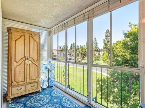 2355  Via Mariposa  2C , Laguna Woods, CA