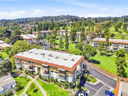 2355  Via Mariposa  2C , Laguna Woods, CA
