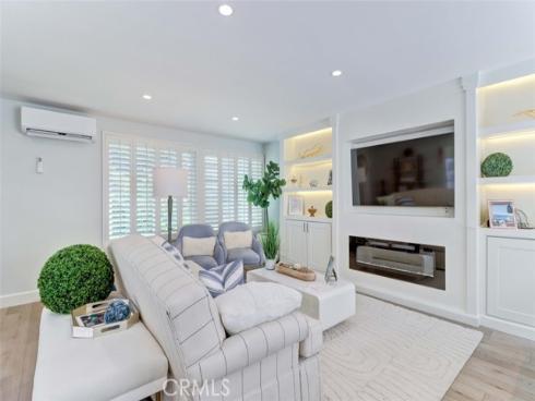 2305 Via Puerta Unit C, Laguna Woods, CA