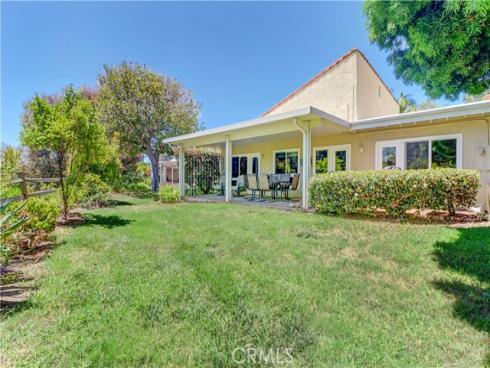 3524  Bahia Blanca  B , Laguna Woods, CA