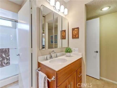 3524  Bahia Blanca  B , Laguna Woods, CA