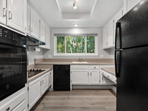 2057 Via Mariposa B , Laguna Woods, CA