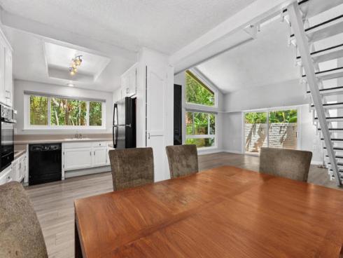 2057 Via Mariposa B , Laguna Woods, CA