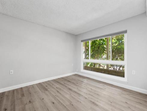 2057 Via Mariposa B , Laguna Woods, CA