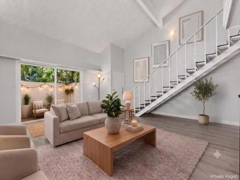 2057 Via Mariposa B , Laguna Woods, CA