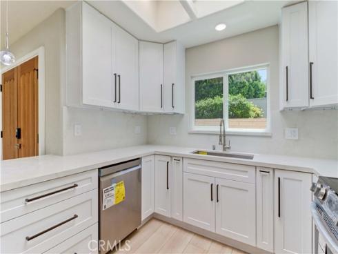 2357 Via Mariposa D , Laguna Woods, CA