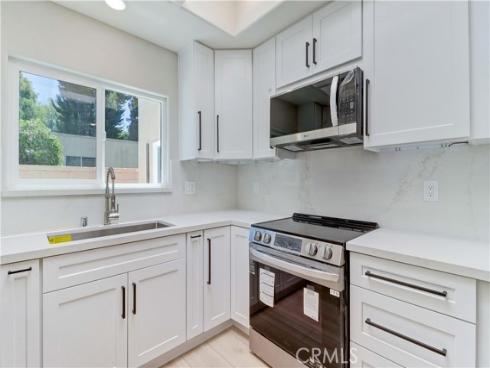 2357 Via Mariposa D , Laguna Woods, CA