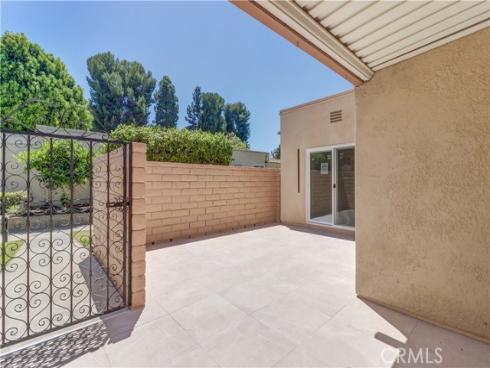 2357 Via Mariposa D , Laguna Woods, CA
