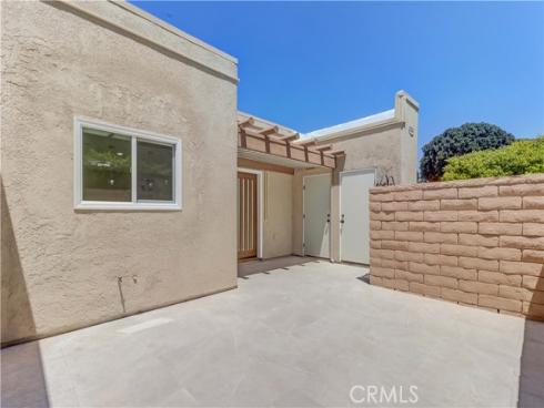 2357 Via Mariposa D , Laguna Woods, CA