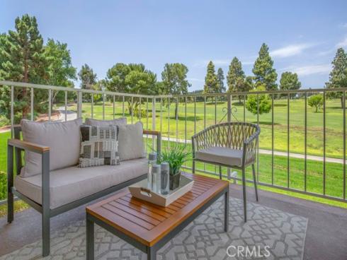 2386  Via Mariposa West  2F , Laguna Woods, CA