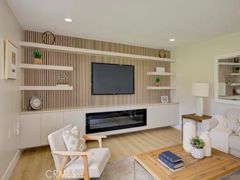 2386  Via Mariposa West  2F , Laguna Woods, CA