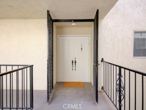 2391 Via Maripoas 2G , Laguna Woods, CA