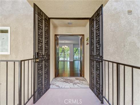 2381 Via Mariposa 2B , Laguna Woods, CA