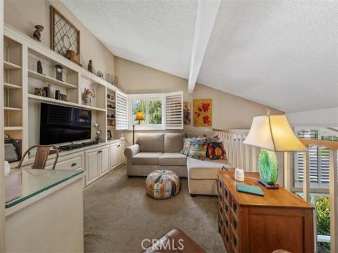 2164 Via Mariposa B , Laguna Woods, CA