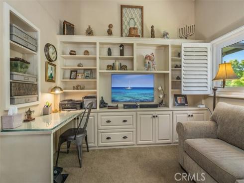 2164 Via Mariposa B , Laguna Woods, CA