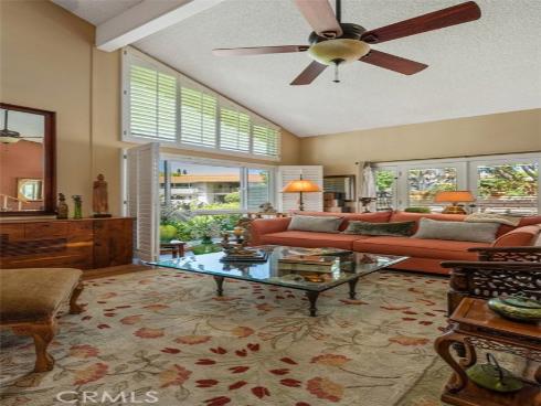 2164 Via Mariposa B , Laguna Woods, CA