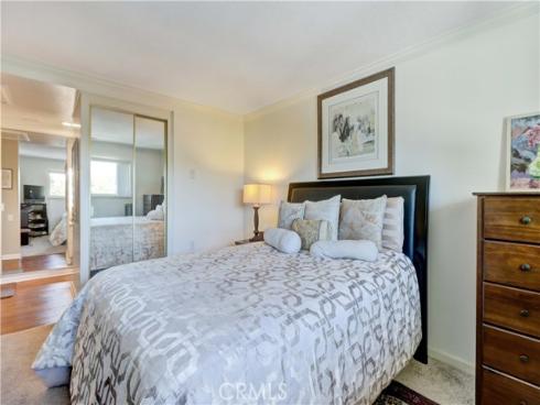 898 Ronda Sevilla N , Laguna Woods, CA