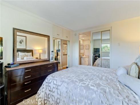 898 Ronda Sevilla N , Laguna Woods, CA