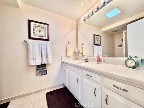 255  Calle Aragon  P , Laguna Woods, CA