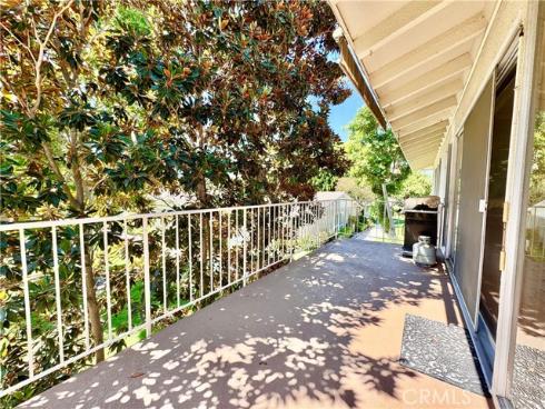 255  Calle Aragon  P , Laguna Woods, CA