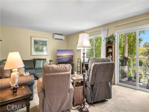 2401  Via Mariposa W  2A , Laguna Woods, CA